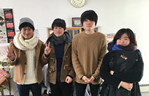 1人で合宿免許に参加しても、教習所の方や他の教習生など、色んな人と交流できます!