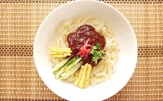 盛岡ドライビングスクール合宿中に楽しむなら盛岡名物「じゃじゃ麺」