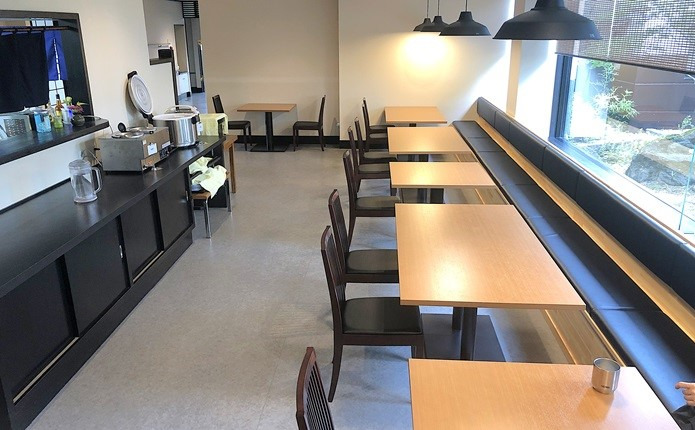 ライトホテル食事処「みよし」