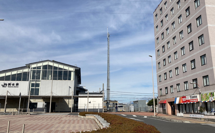 エスト岡本は駅近くで便利