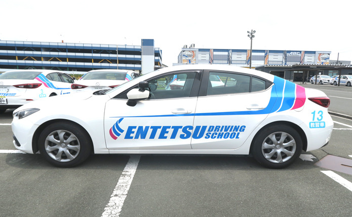 きれいで運転しやすい教習車