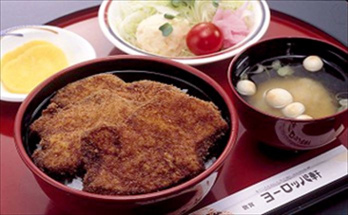 福井名物ソースかつ丼発祥の店「ヨーロッパ軒」