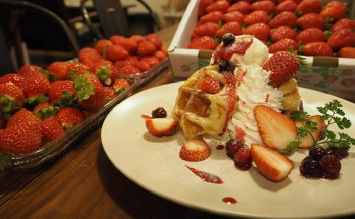 阿波市の人気店『スプーンカフェ』