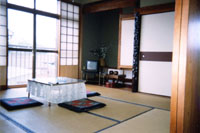 志らき旅館
