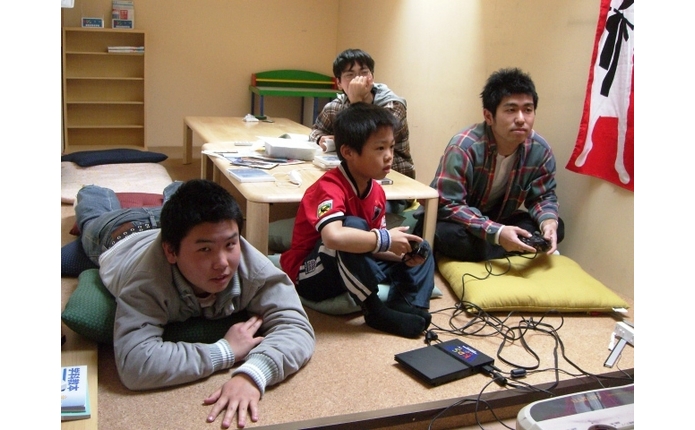 控え室にはゲーム完備!