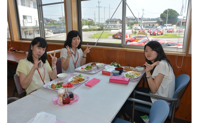 校内「食堂」