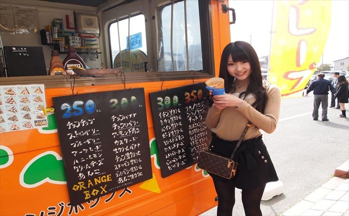 移動販売のクレープ