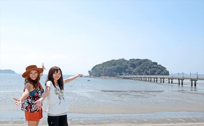 レンタサイクルでパワースポット「竹島海岸」へ!